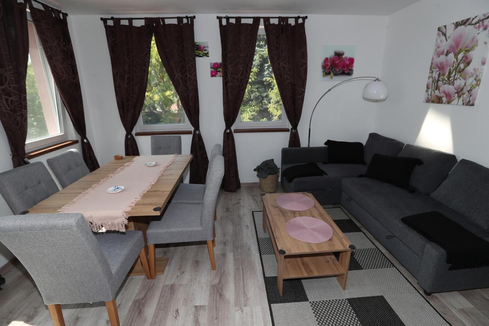 Four Flowers Apartman Шіофок Екстер'єр фото