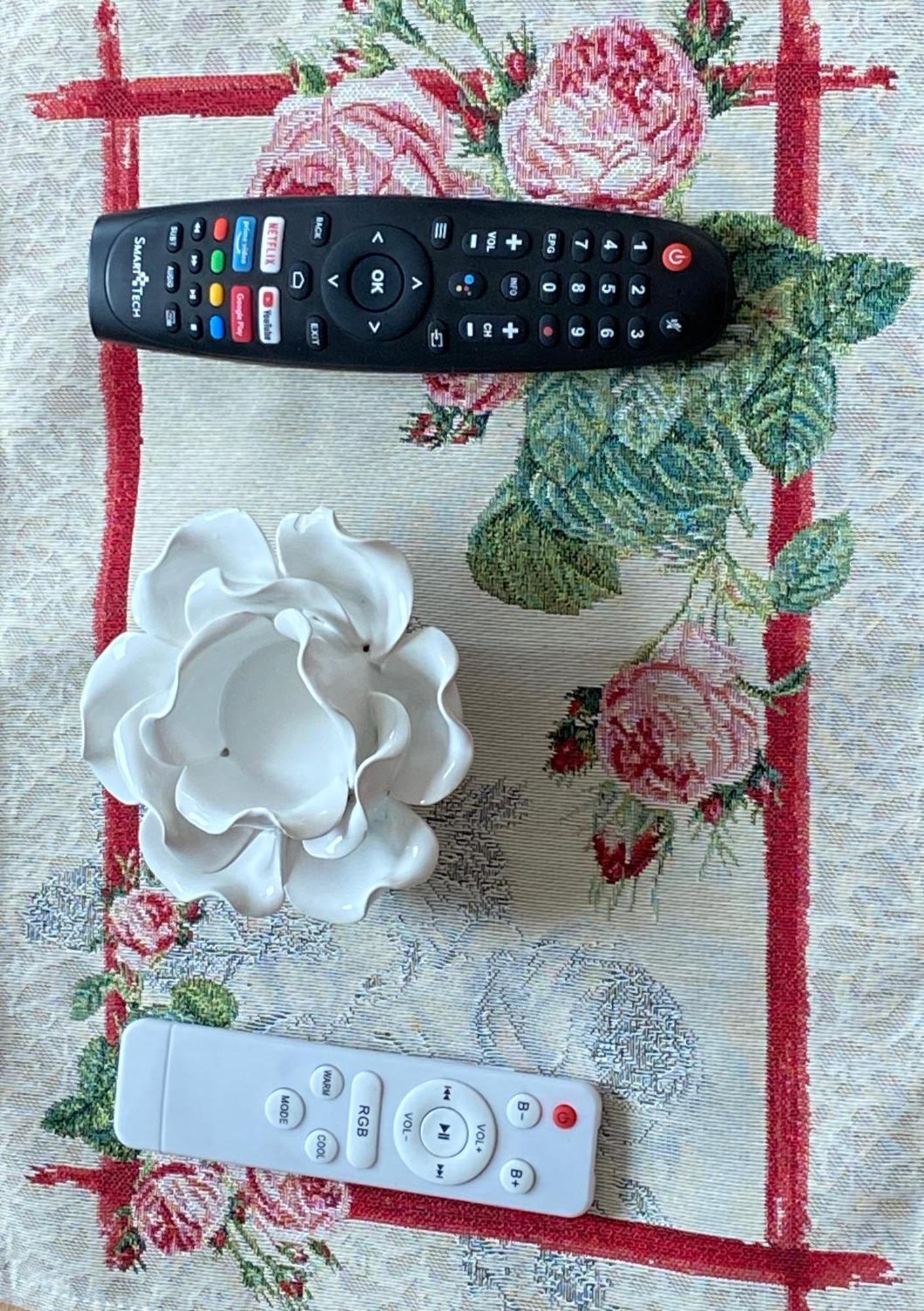 Four Flowers Apartman Шіофок Екстер'єр фото