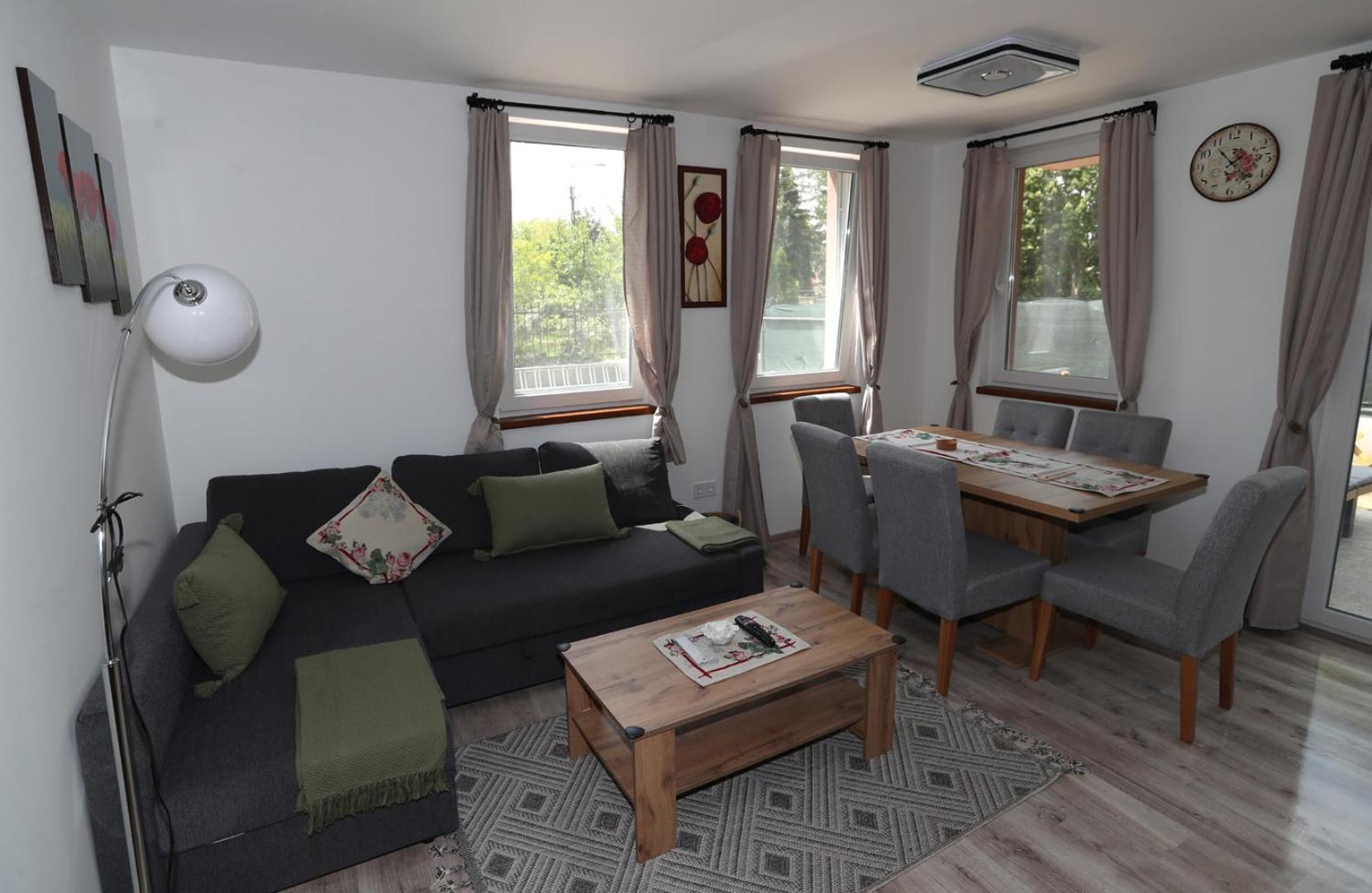 Four Flowers Apartman Шіофок Екстер'єр фото