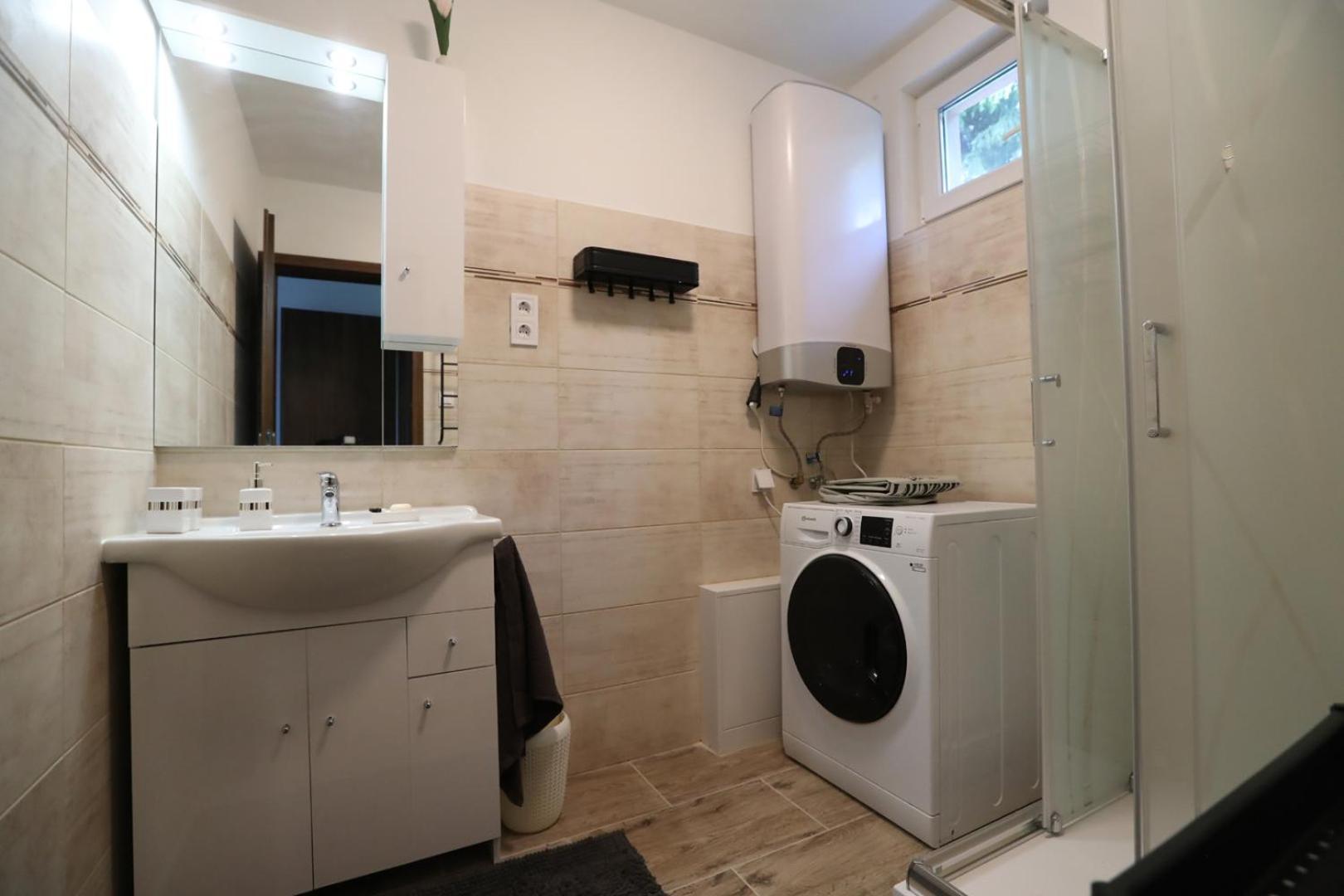 Four Flowers Apartman Шіофок Екстер'єр фото
